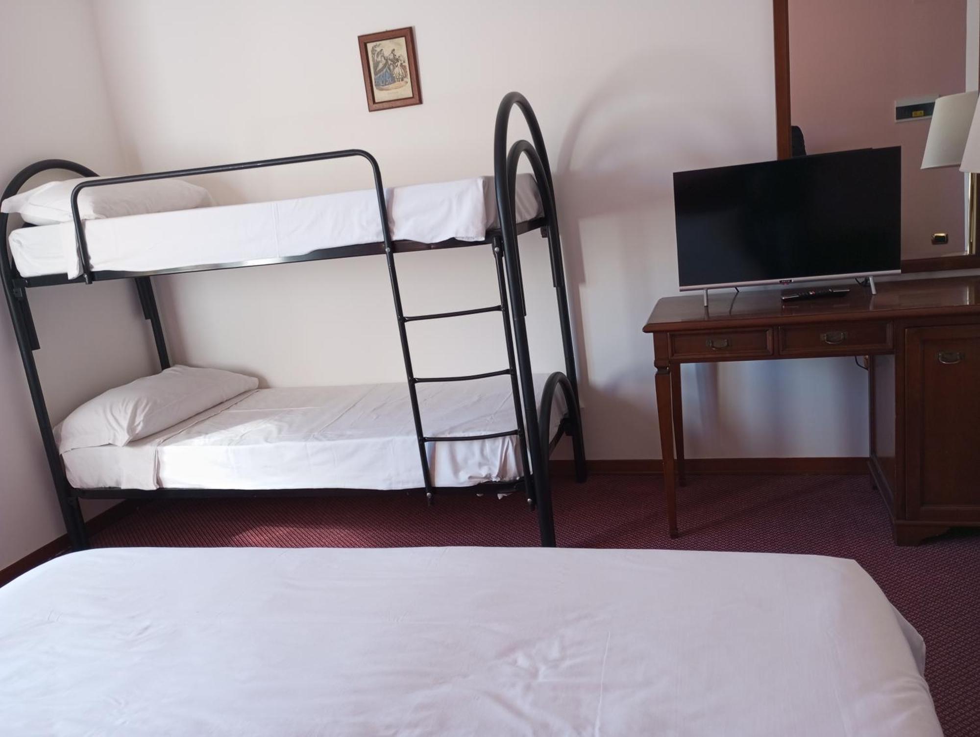 Regina Hotel Pollino Morano Calabro Εξωτερικό φωτογραφία